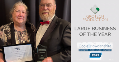 martin and karen usher receive large business award